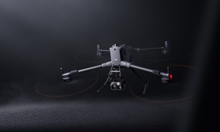DJI Matrice 400 thumbnail 2